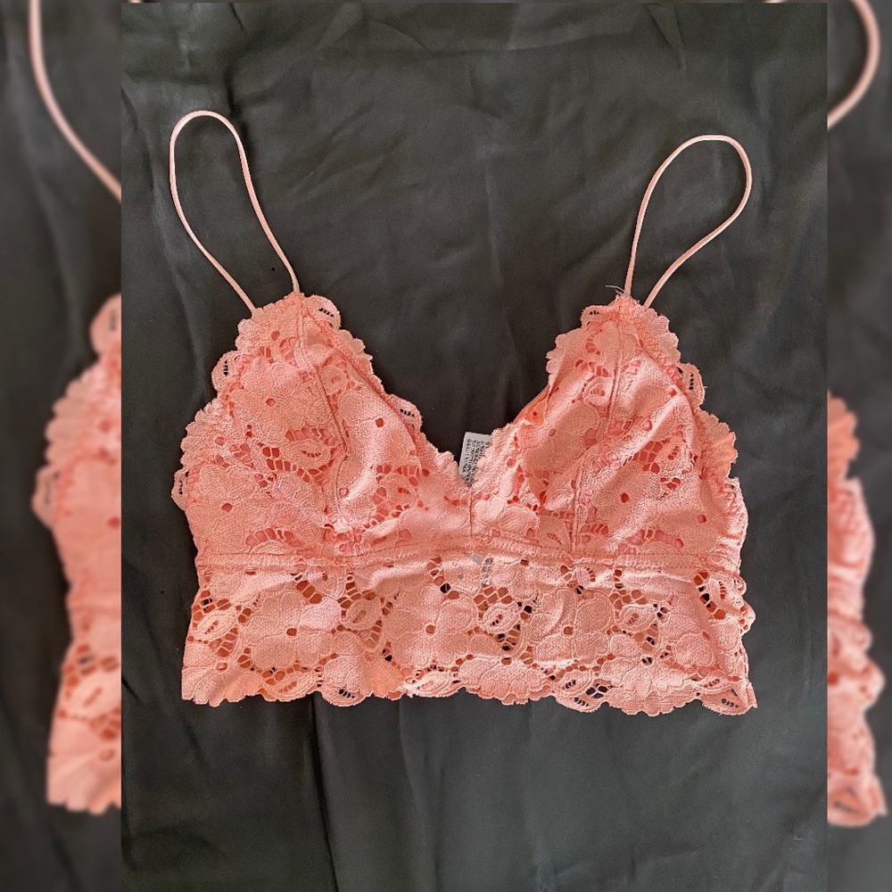 Forever 21 coral lace bralette